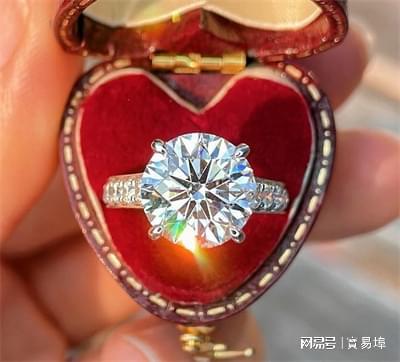 名表当面结算安全快捷上海专业回收钻石黄金(图3)