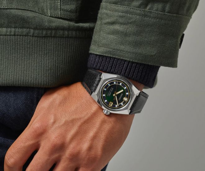 上了皮表带！价格更低风格更强烈新表 两万多的通勤表好选首次换(图2)